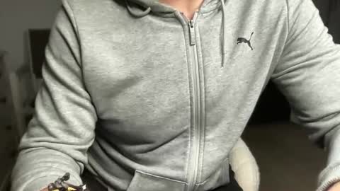 Snapshot of bigsong78 chatting on December 16, 7:19 pm BigHardCock horny Balearic Islands online show from December 16, 7:19 pm