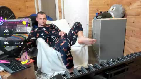 Snapshot of bigsshark chatting on October 20, 7:03 pm bigsshark online show from October 20, 7:03 pm