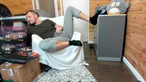 Snapshot of bigsshark chatting on November 15, 11:21 pm bigsshark online show from November 15, 11:21 pm