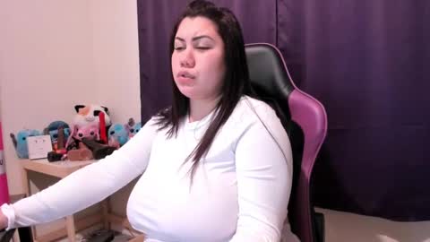 Snapshot of bigt3ti chatting on January 14, 8:41 am Nubia online show from January 14, 8:41 am