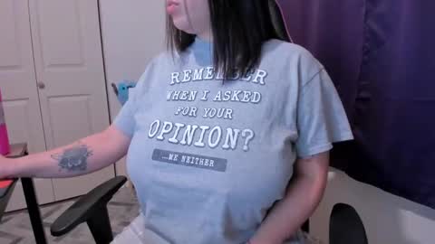 Snapshot of bigt3ti chatting on January 23, 8:57 am Nubia online show from January 23, 8:57 am