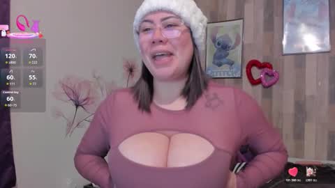 Snapshot of bigt3ti chatting on December 17, 7:36 am Nubia online show from December 17, 7:36 am