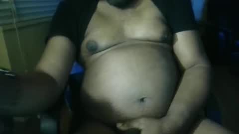 Snapshot of bigtee3000 chatting on February 10, 10:51 pm bigtee3000 online show from February 10, 10:51 pm