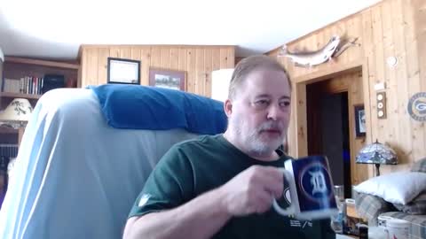 Snapshot of bigthicksatisfying2 chatting on March 4, 5:24 pm bigthicksatisfying2 online show from March 4, 5:24 pm