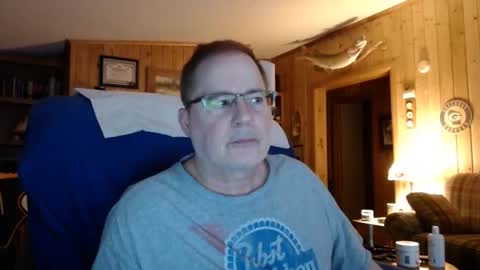 Snapshot of bigthicksatisfying2 chatting on December 20, 8:43 am bigthicksatisfying2 online show from December 20, 8:43 am