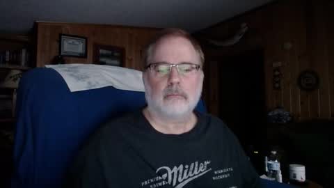 Snapshot of bigthicksatisfying2 chatting on February 3, 9:25 am bigthicksatisfying2 online show from February 3, 9:25 am