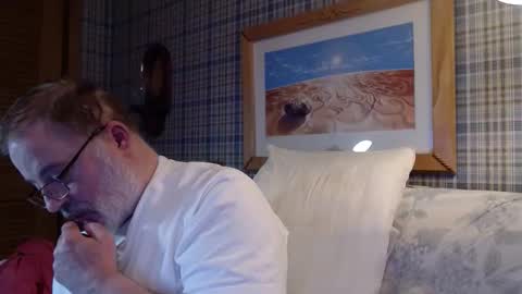 Snapshot of bigthicksatisfying2 chatting on February 11, 2:33 pm bigthicksatisfying2 online show from February 11, 2:33 pm