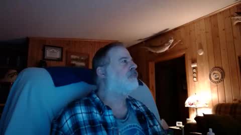 bigthicksatisfying2 online show from April 25, 6:49 am