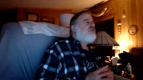 Snapshot of bigthicksatisfying2 chatting on June 18, 5:41 am bigthicksatisfying2 online show from June 18, 5:41 am