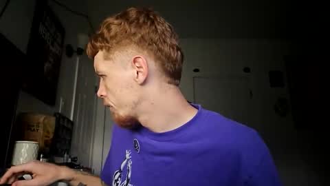 Snapshot of bigwhited2115 chatting on October 29, 12:35 am Onlyfans redheadedwhitedick online show from October 29, 12:35 am