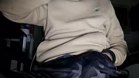 Snapshot of bigwhited2115 chatting on November 19, 8:42 pm Onlyfans redheadedwhitedick online show from November 19, 8:42 pm