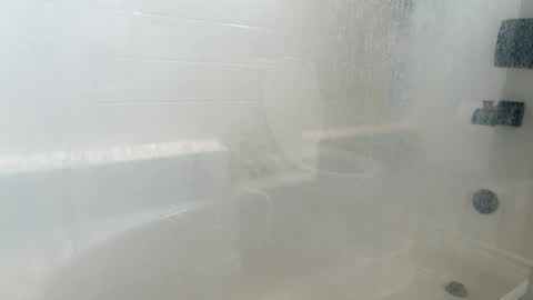 Snapshot of bigwilly624969 chatting on April 16, 9:26 pm bigwilly624969 online show from April 16, 9:26 pm