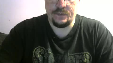 Snapshot of bigxcountry_39 chatting on March 8, 6:28 am bigxcountry_39 online show from March 8, 6:28 am