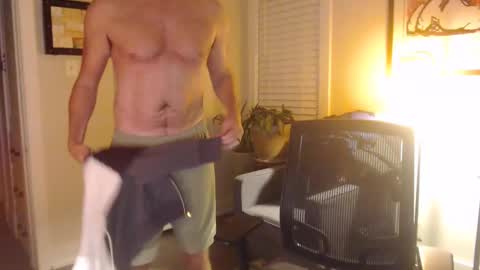 Snapshot of bijockdadohio chatting on January 25, 4:45 am Jeff online show from January 25, 4:45 am