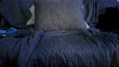 KinkyBiSlut online show from October 19, 3:51 am