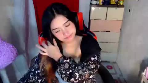 bilat tinax online show from December 2, 5:24 am