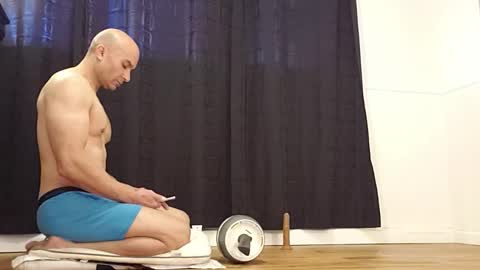 Snapshot of bilie11 chatting on December 16, 6:35 pm Bilie online show from December 16, 6:35 pm