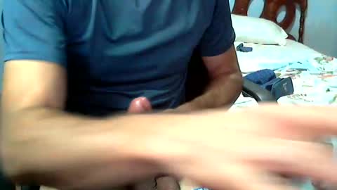 Snapshot of bilie69 chatting on September 17, 2:13 am bilie online show from September 17, 2:13 am