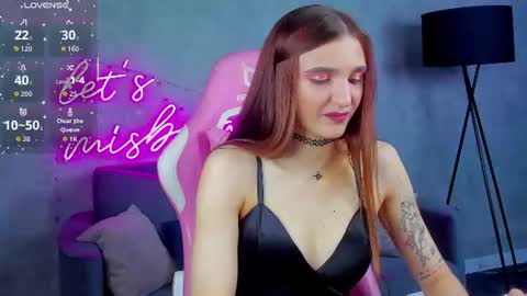 Alisha online show from June 14, 9:33 am