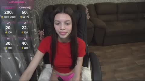 Snapshot of billly1love chatting on December 1, 10:32 pm billy1love online show from December 1, 10:32 pm