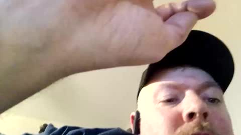 Snapshot of billobongg chatting on December 15, 3:44 am billobongg online show from December 15, 3:44 am