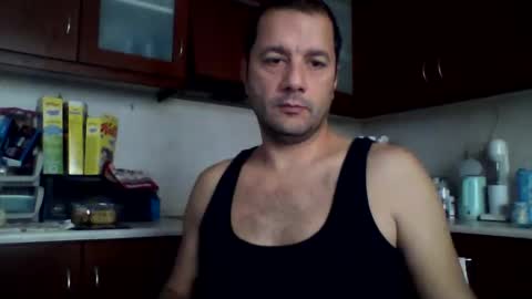 Snapshot of billos26 chatting on December 2, 7:47 am billys greece online show from December 2, 7:47 am