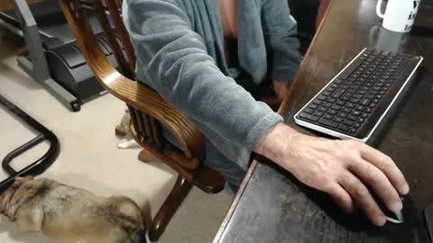 billy471 online show from December 7, 9:17 am