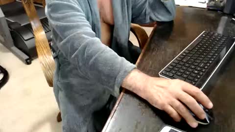 billy471 online show from April 23, 5:15 pm
