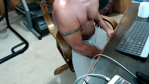 billy471 online show from July 7, 2:32 pm