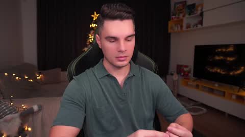 Snapshot of billypassion chatting on December 3, 5:09 am BillyPassion online show from December 3, 5:09 am