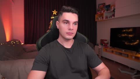 Snapshot of billypassion chatting on December 5, 6:10 am BillyPassion online show from December 5, 6:10 am