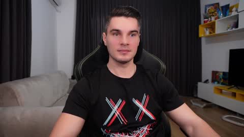 Snapshot of billypassion chatting on February 1, 9:21 am BillyPassion online show from February 1, 9:21 am