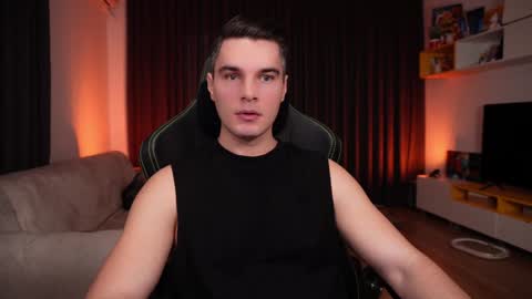 Snapshot of billypassion chatting on February 2, 6:58 am BillyPassion online show from February 2, 6:58 am