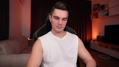 Snapshot of billypassion chatting on February 3, 8:46 am BillyPassion online show from February 3, 8:46 am