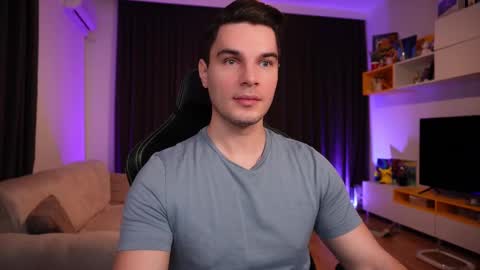 Snapshot of billypassion chatting on February 9, 4:57 am BillyPassion online show from February 9, 4:57 am