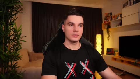 Snapshot of billypassion chatting on February 19, 5:49 am BillyPassion online show from February 19, 5:49 am