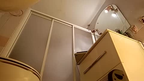 Snapshot of bilmapiedradura chatting on January 12, 5:56 am Bill online show from January 12, 5:56 am