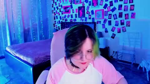 Miranda online show from July 18, 3:27 pm