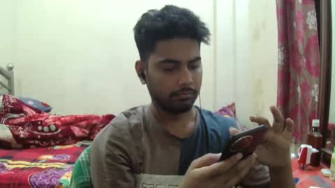 birbikrom104 online show from May 14, 7:48 am
