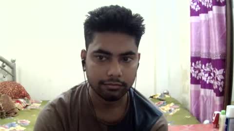 birbikrom104 online show from May 29, 6:22 am