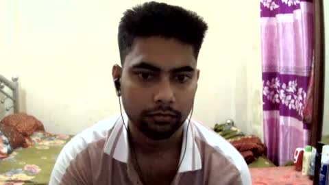 birbikrom104 online show from June 18, 3:40 am