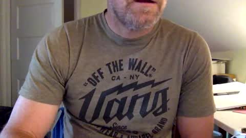 BisonBar online show from June 8, 5:57 pm