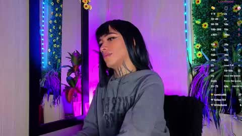  ..  .. online show from September 11, 6:57 am