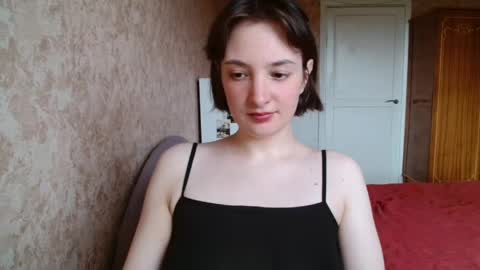 Snapshot of bitch_little_ass chatting on May 18, 8:20 am Carol online show from May 18, 8:20 am