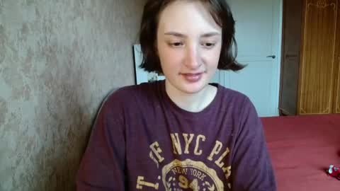 Snapshot of bitch_little_ass chatting on May 24, 8:19 am Carol online show from May 24, 8:19 am