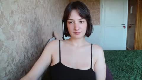 Snapshot of bitch_little_ass chatting on July 10, 10:18 am Carol online show from July 10, 10:18 am