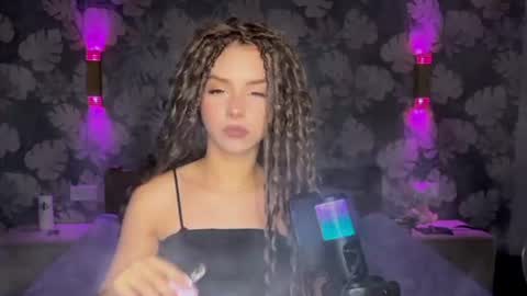 Snapshot of bitter__peach chatting on July 10, 1:47 pm Margo online show from July 10, 1:47 pm