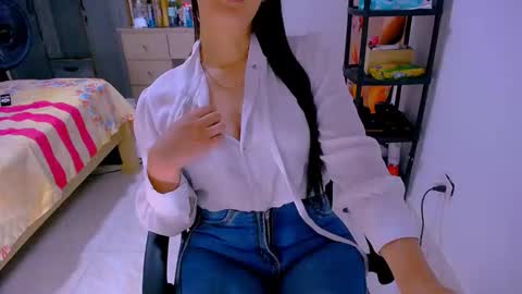 bittermomxxx online show from May 1, 12:37 am