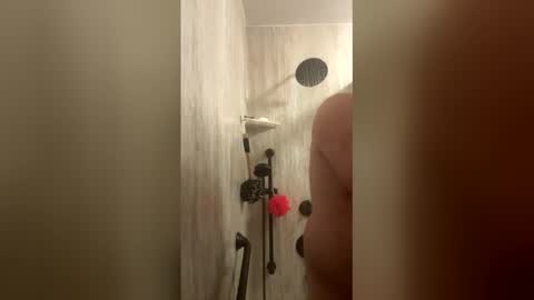 bjhancock_28 online show from March 10, 1:32 am