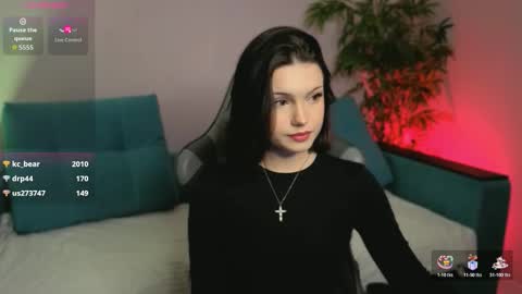 Julia online show from March 3, 2:34 pm